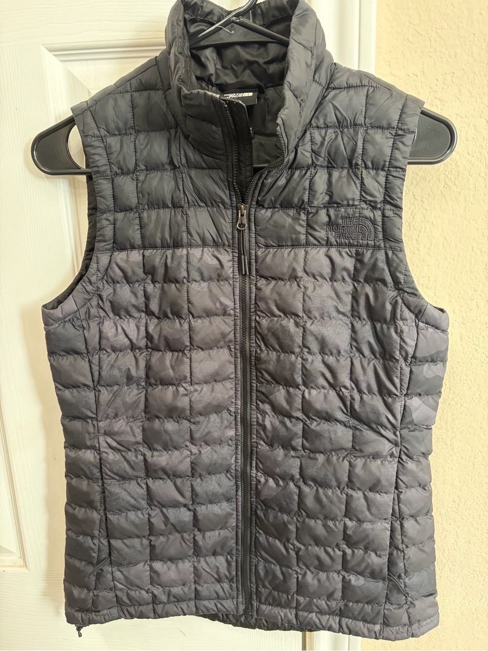 The North Face ThermoBall Eco Packable Insulated Vest Women’s XS Matte Black